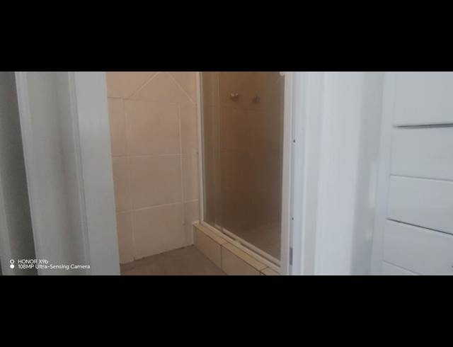 1 BEDROOM APARTMENT FOR SALE IN UVONGO BEACH